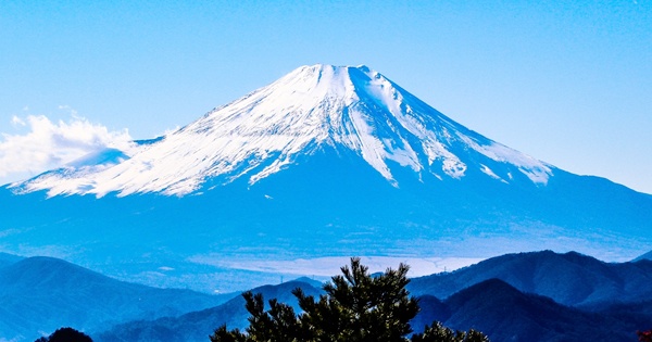 外国人向けの富士山ツアー（登山・観光）